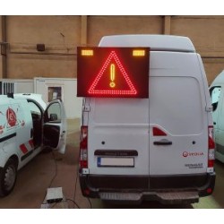 Panou VMS cu multiple indicatoare rutiere variabile - montabil vertical pe partea din spate a dubelor sau utilajelor  